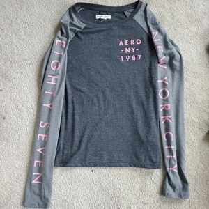 Aeropostale soft gray long sleeve shirt
